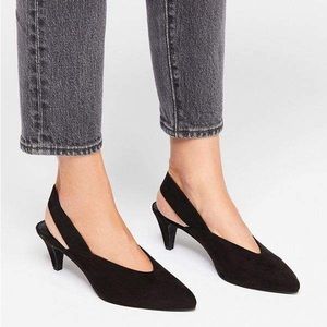 Slingback Kitten Heels - Black